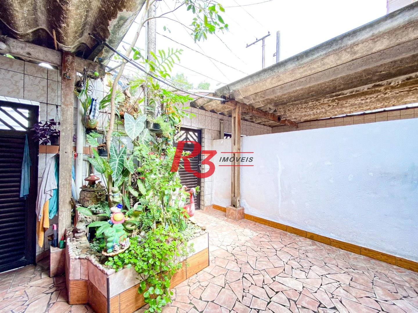 Casa com 2 dormitórios à venda, 102 m² por R$ 630.000,00 - Marapé - Santos/SP