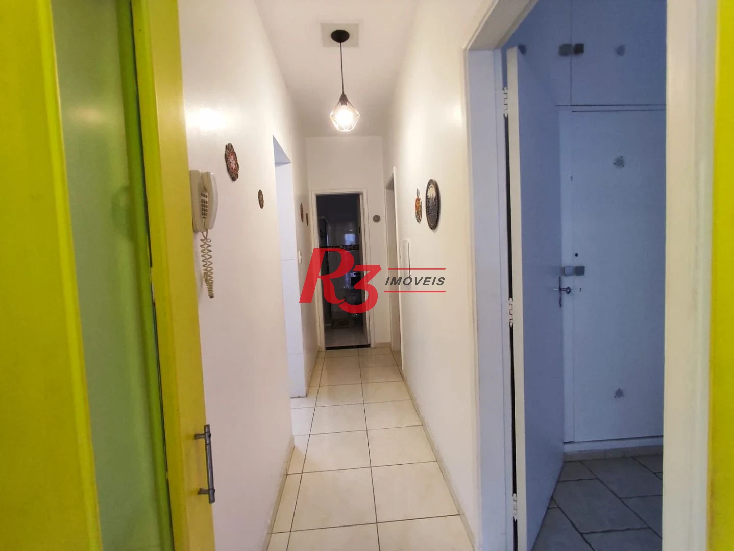 Apartamento com 2 dormitórios à venda, 92 m² por R$ 660.000,00 - Gonzaga - Santos/SP