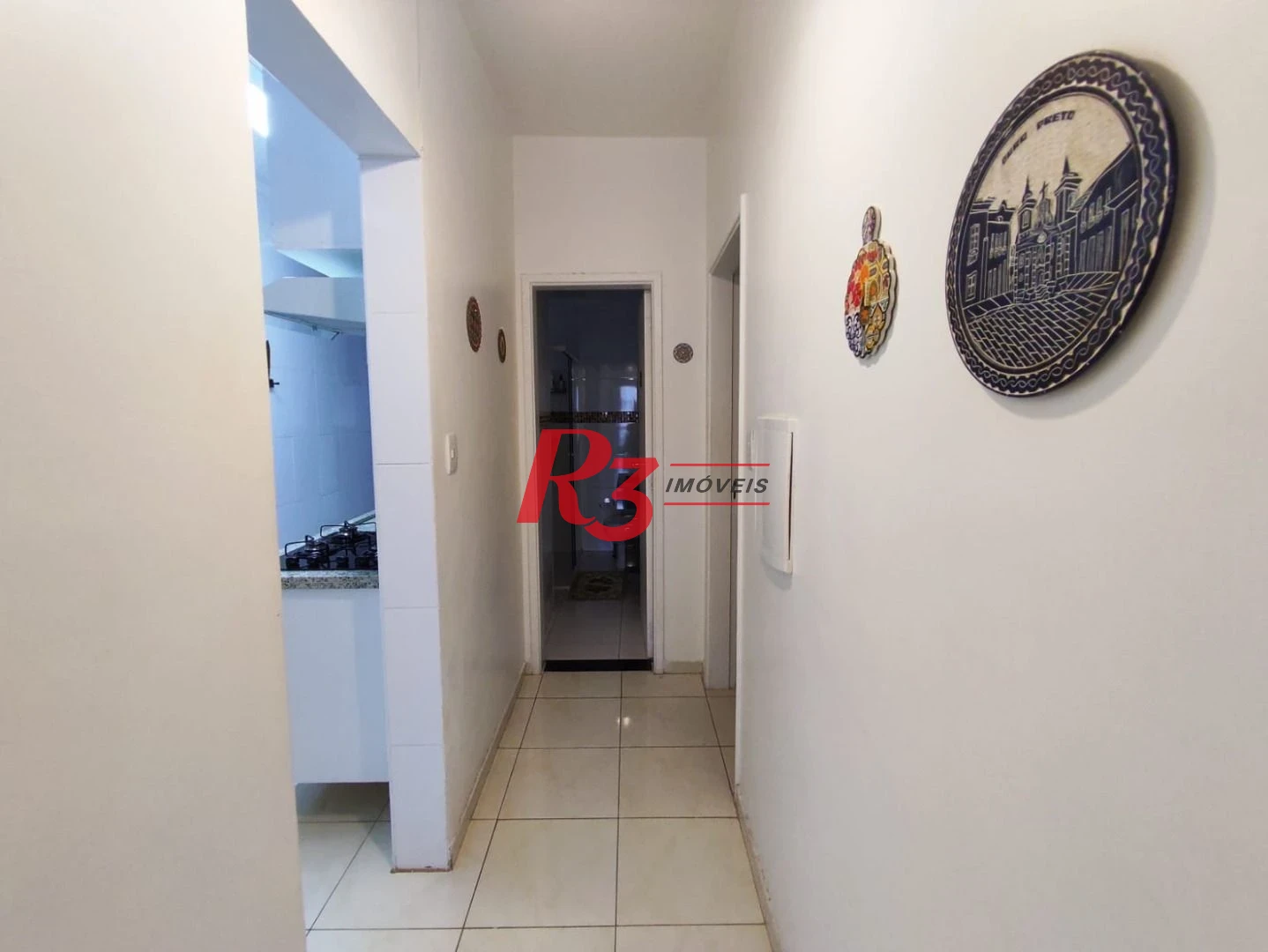 Apartamento com 2 dormitórios à venda, 92 m² por R$ 660.000,00 - Gonzaga - Santos/SP
