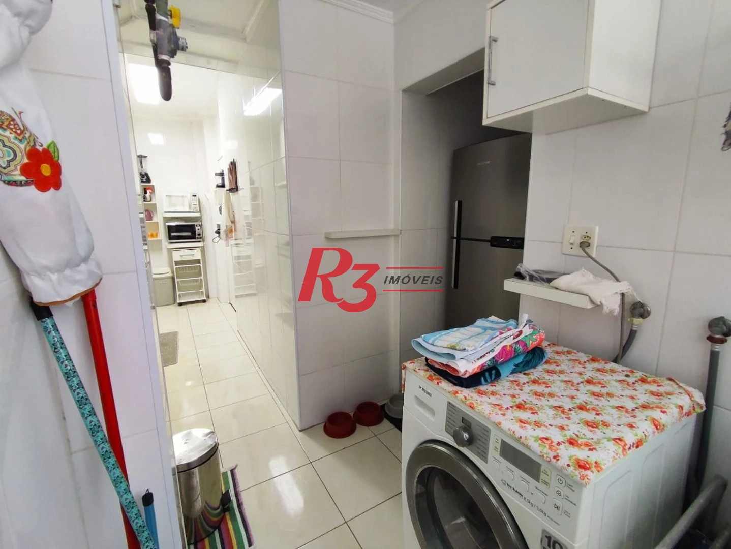 Apartamento com 2 dormitórios à venda, 92 m² por R$ 660.000,00 - Gonzaga - Santos/SP