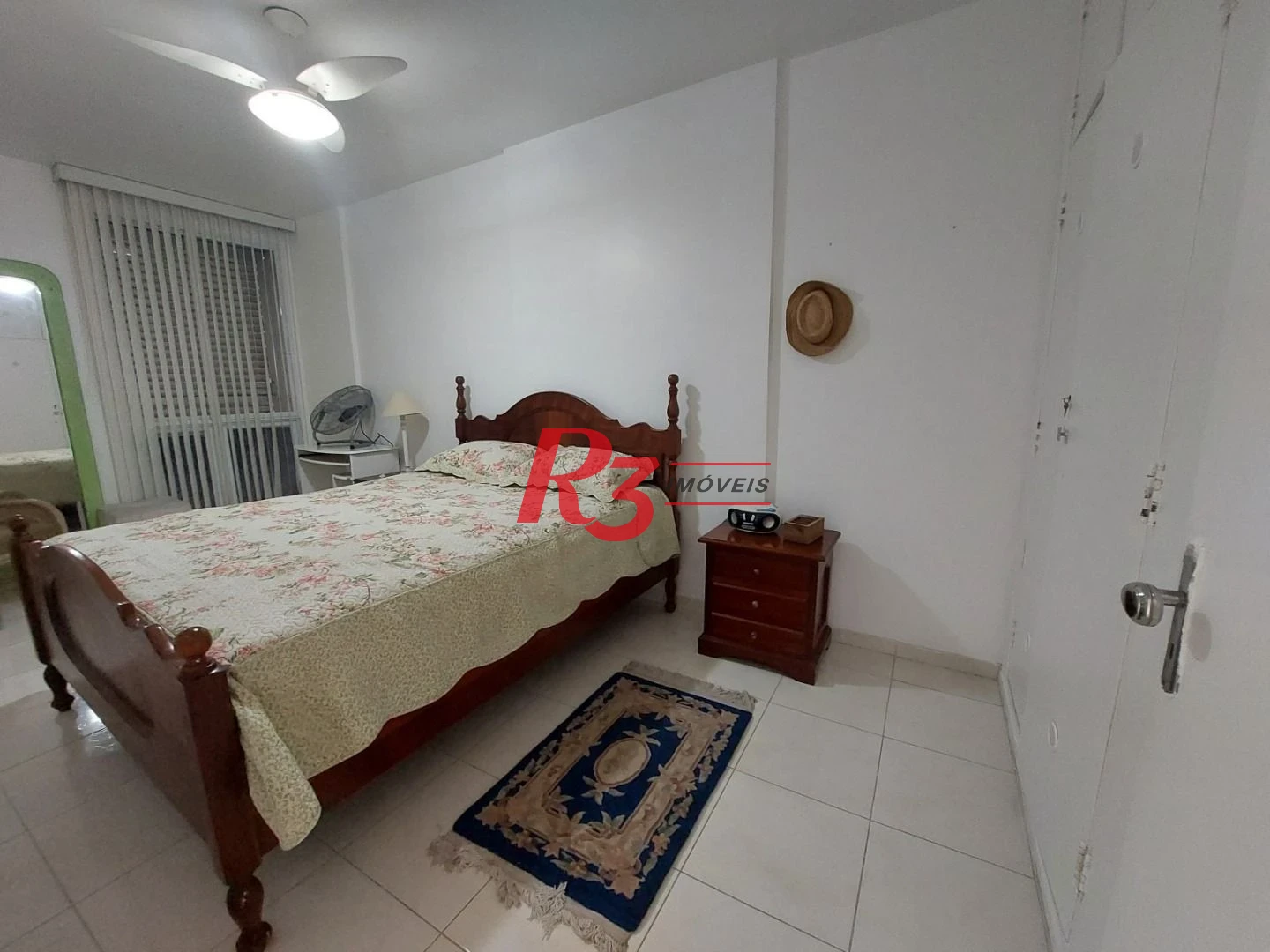 Apartamento com 2 dormitórios à venda, 92 m² por R$ 660.000,00 - Gonzaga - Santos/SP