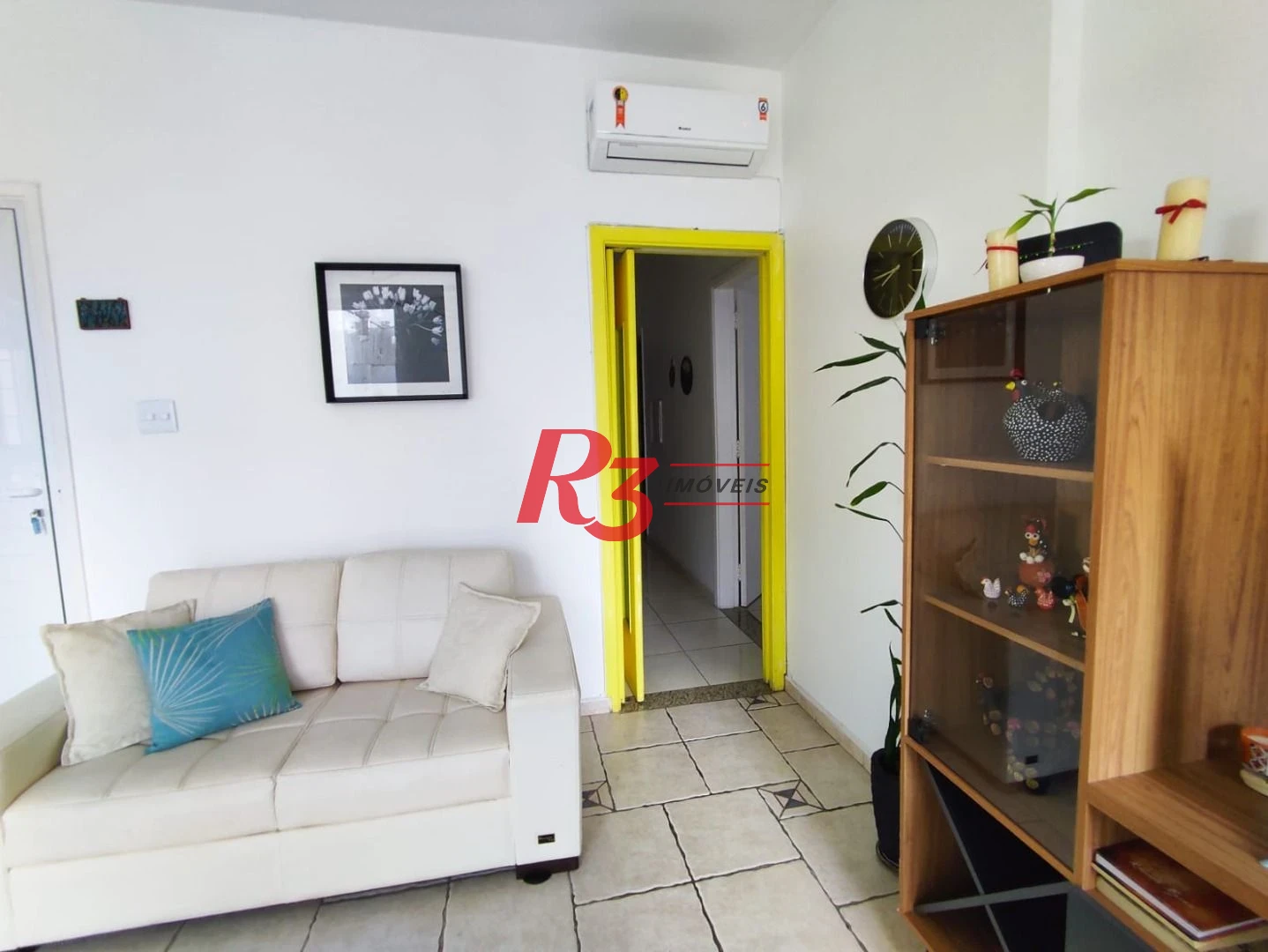 Apartamento com 2 dormitórios à venda, 92 m² por R$ 660.000,00 - Gonzaga - Santos/SP