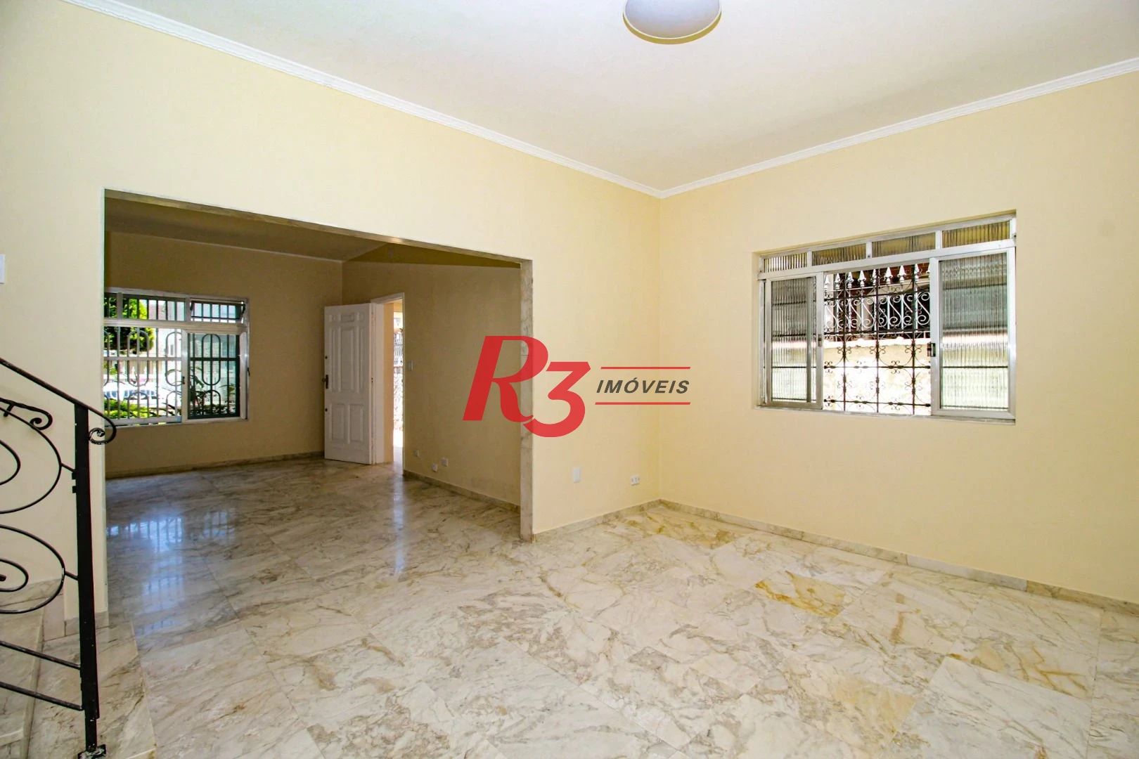 Sobrado para alugar, 224 m² por R$ 7.900,00/mês - Embaré - Santos/SP