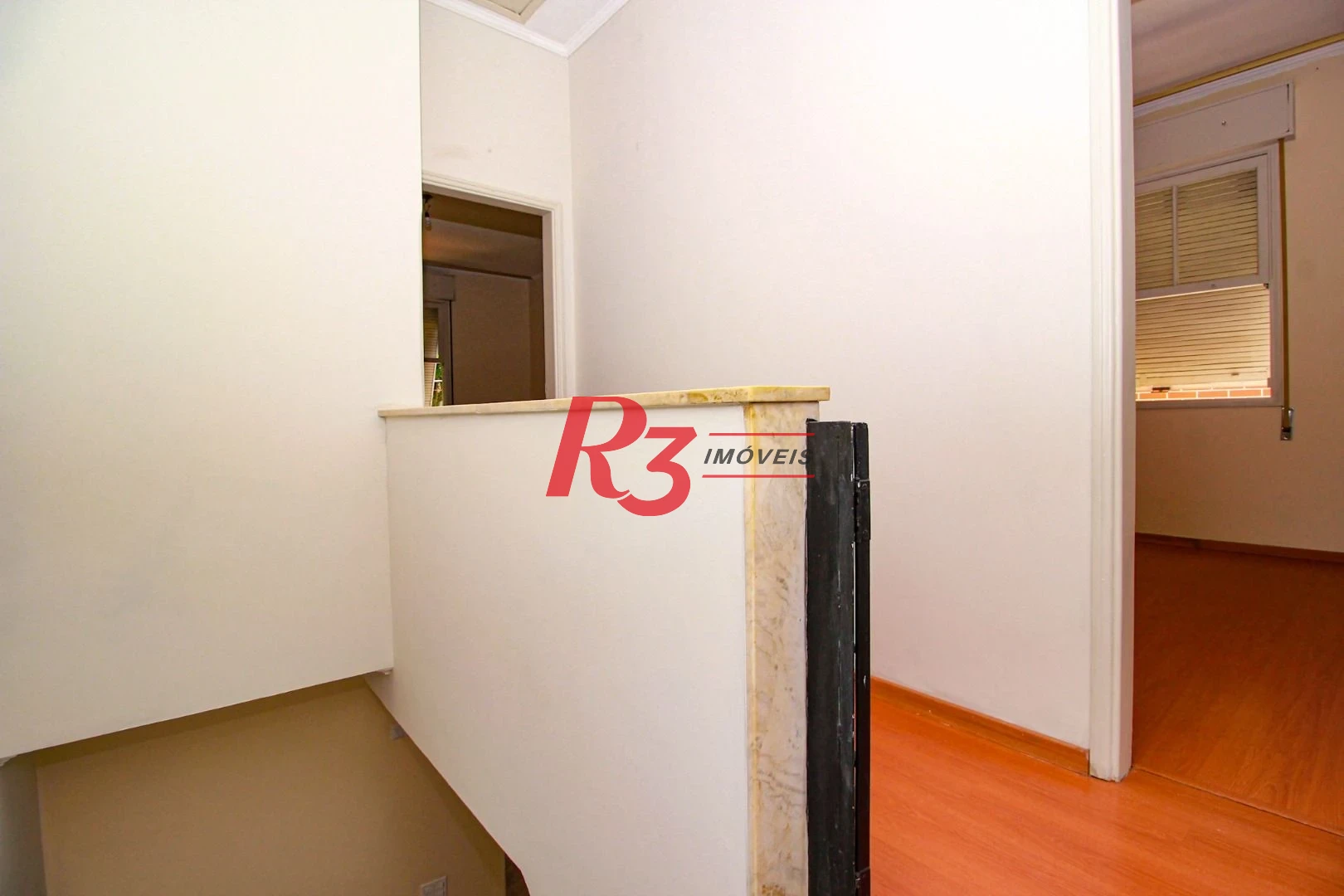 Sobrado para alugar, 224 m² por R$ 7.900,00/mês - Embaré - Santos/SP