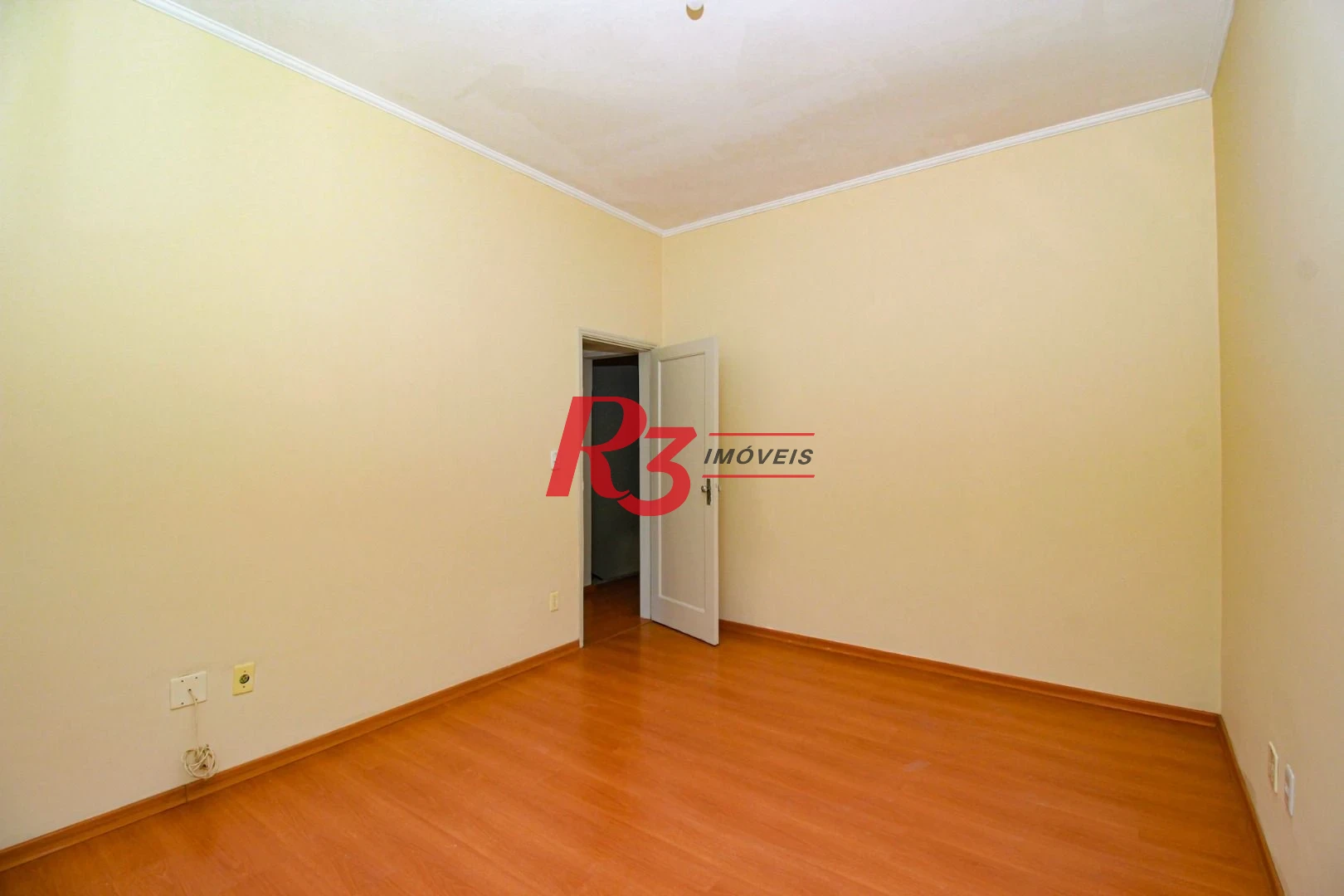 Sobrado para alugar, 224 m² por R$ 7.900,00/mês - Embaré - Santos/SP