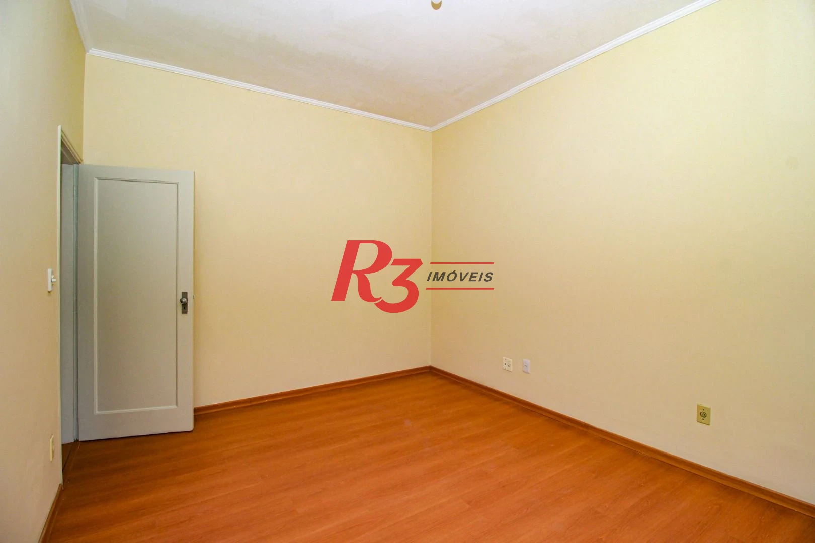 Sobrado para alugar, 224 m² por R$ 7.900,00/mês - Embaré - Santos/SP