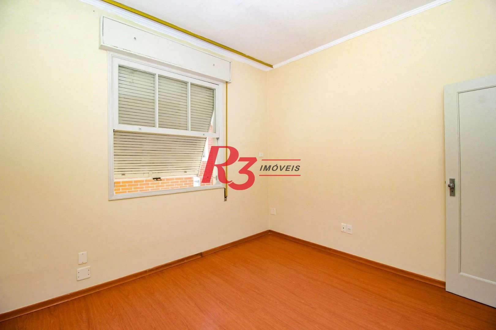 Sobrado para alugar, 224 m² por R$ 7.900,00/mês - Embaré - Santos/SP