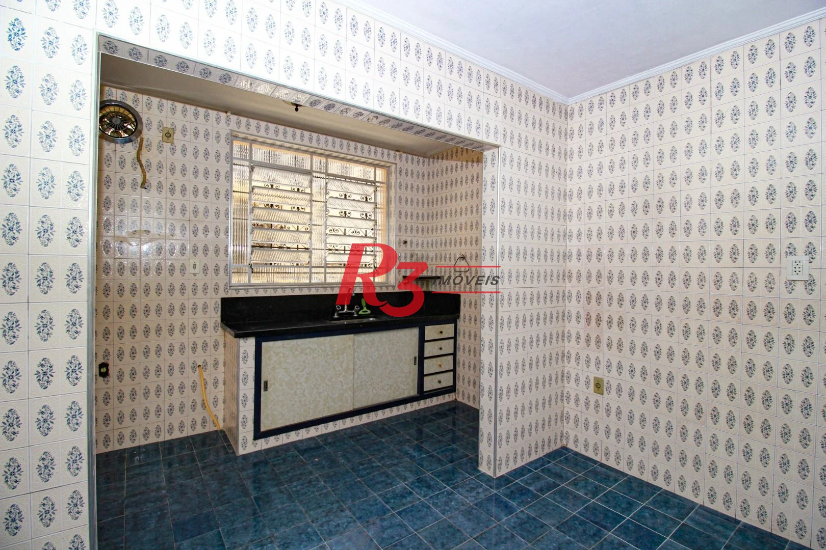 Sobrado para alugar, 224 m² por R$ 7.900,00/mês - Embaré - Santos/SP