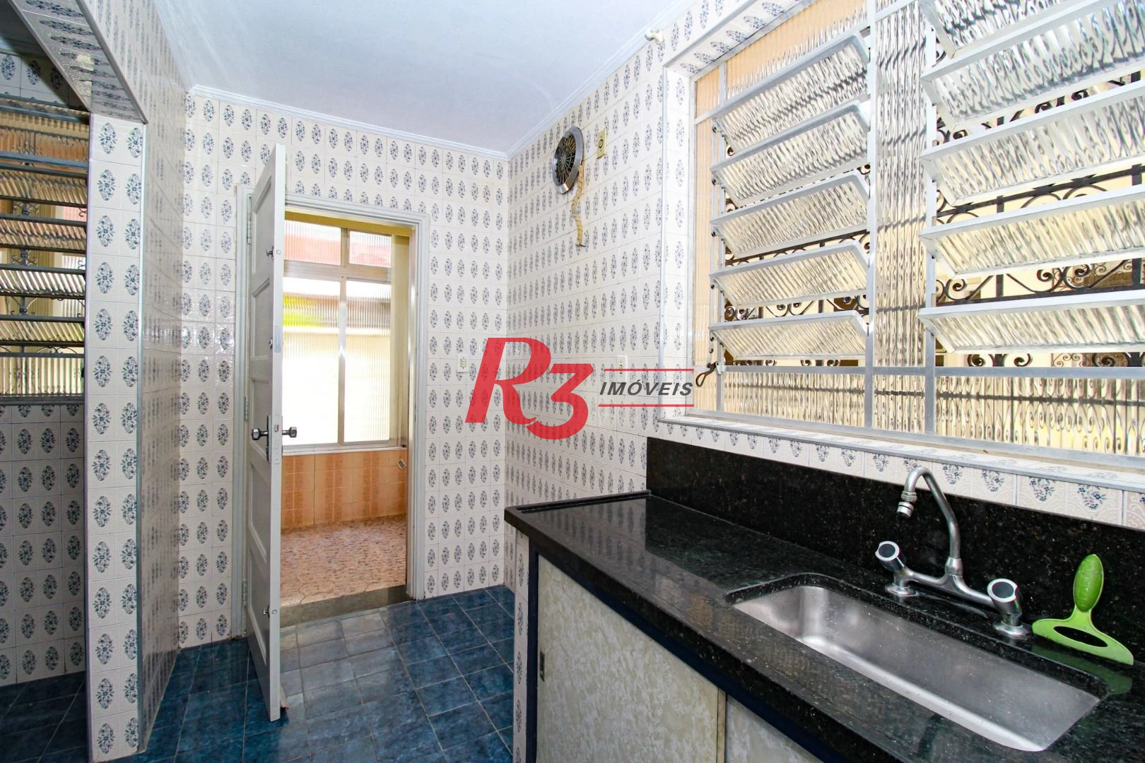 Sobrado para alugar, 224 m² por R$ 7.900,00/mês - Embaré - Santos/SP