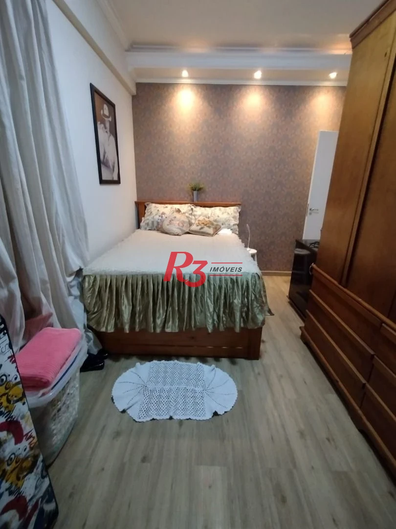 Casa Village para venda, 3 dorm (1 suíte),2 vagas no Estuário em Santos. SP