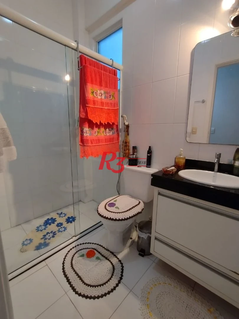 Casa Village para venda, 3 dorm (1 suíte),2 vagas no Estuário em Santos. SP