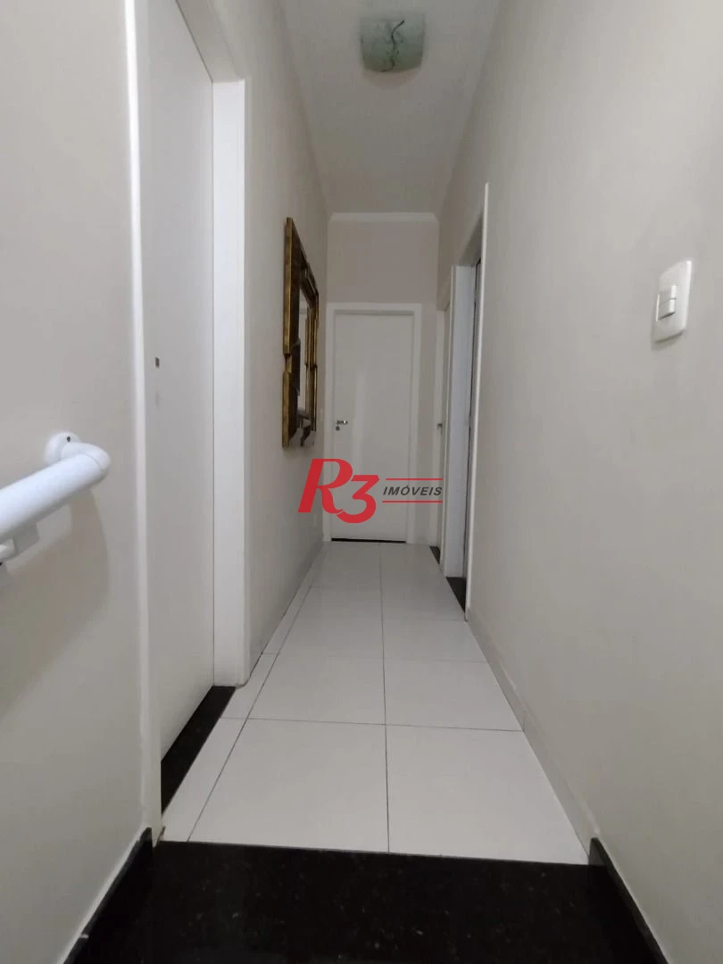 Casa Village para venda, 3 dorm (1 suíte),2 vagas no Estuário em Santos. SP