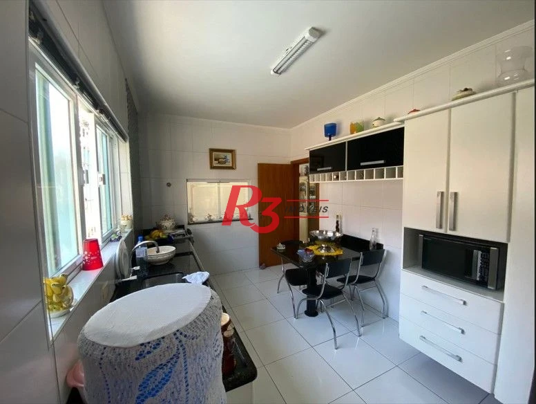 Casa com 5 dormitórios, 240 m² - Aparecida - Santos/SP