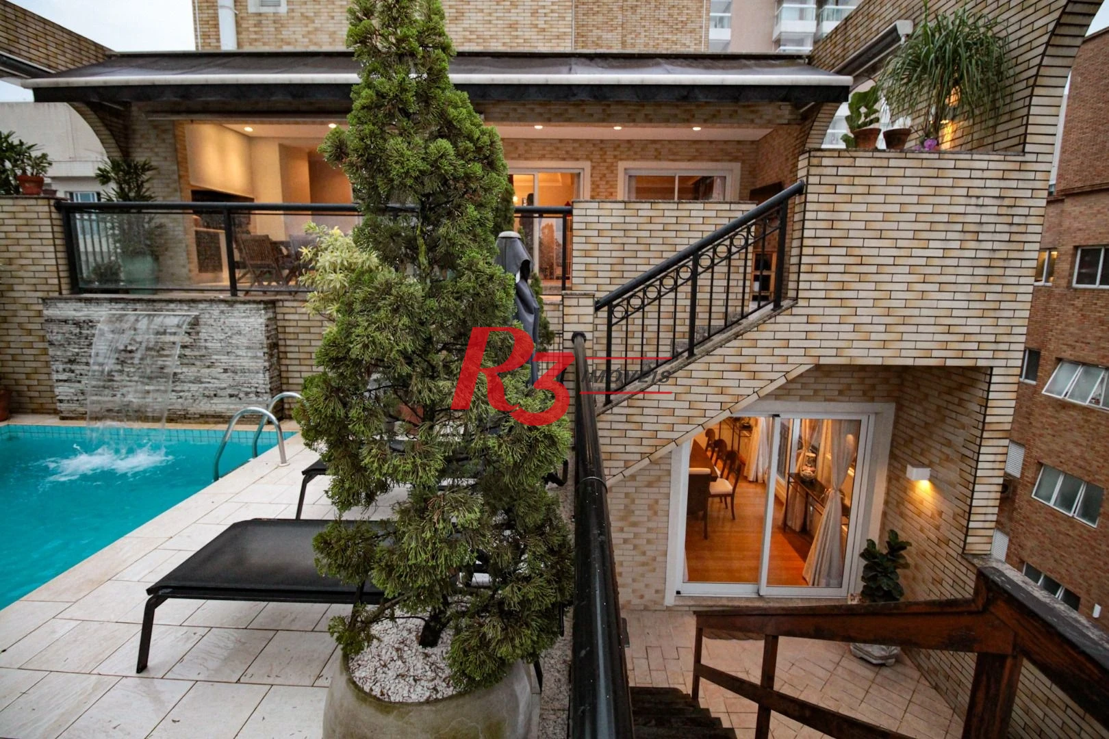 Cobertura à venda, 437 m² por R$ 5.600.000,00 - Gonzaga - Santos/SP