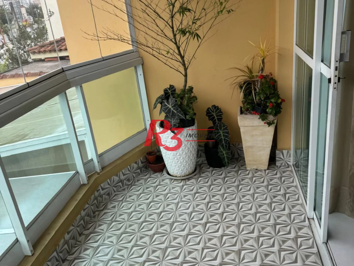 Casa com 3 dormitórios à venda, 189 m² por R$ 1.680.000,00 - Campo Grande - Santos/SP