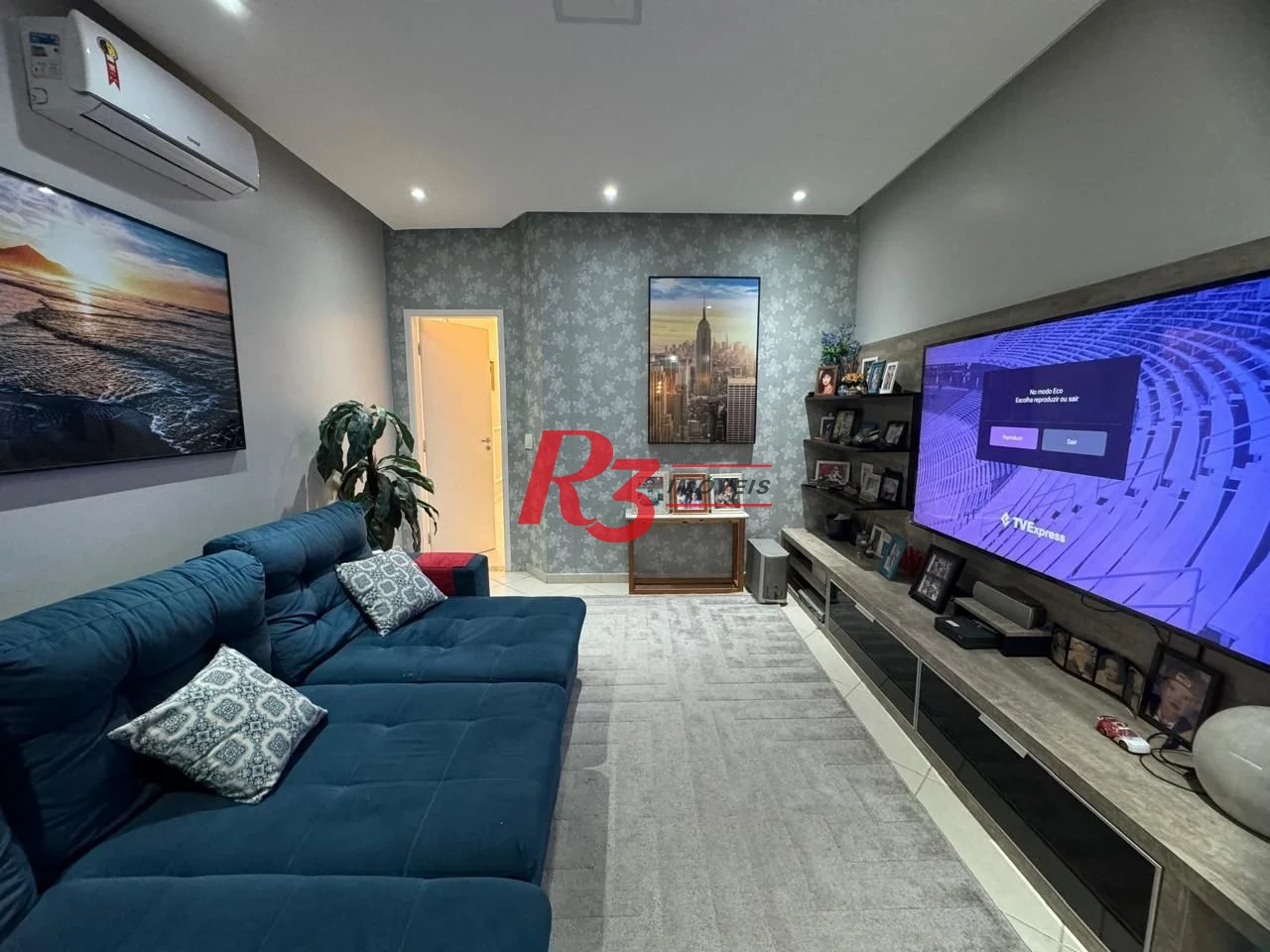 Casa com 3 dormitórios à venda, 189 m² por R$ 1.680.000,00 - Campo Grande - Santos/SP