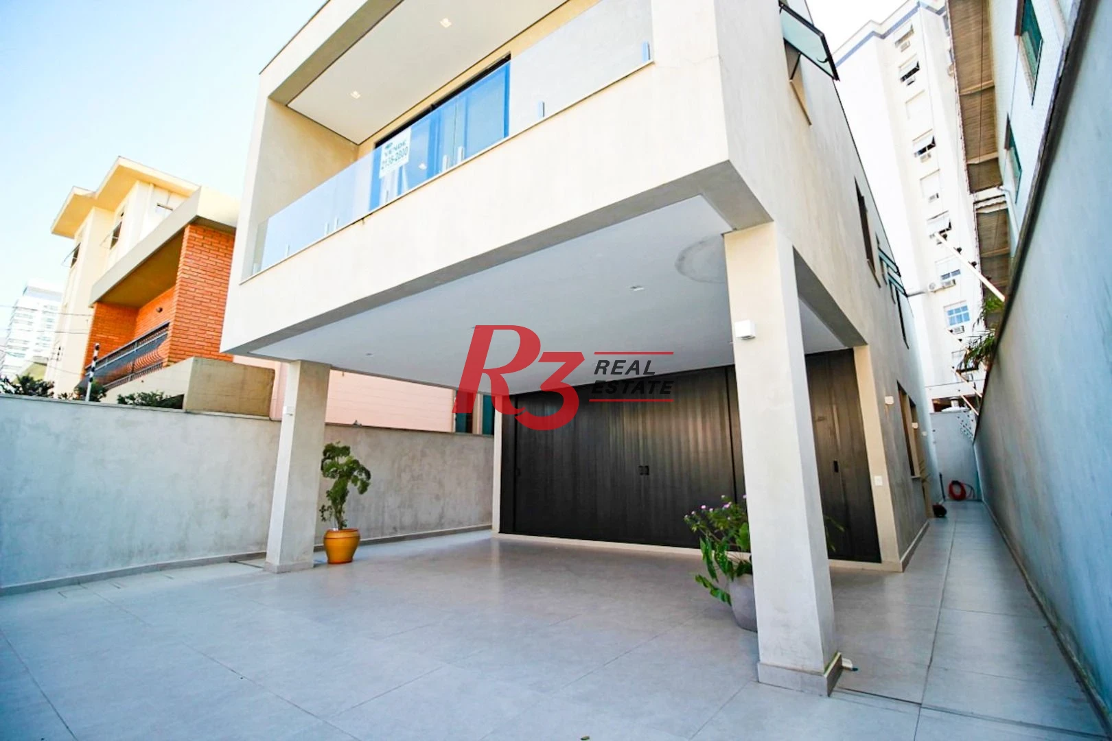 Sobrado com 4 dormitórios à venda, 375 m² - Ponta da Praia - Santos/SP