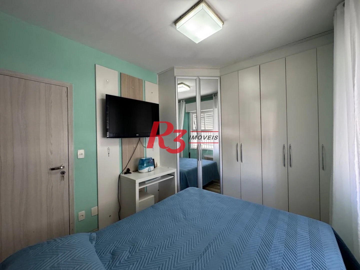Apartamento com 2 dormitórios à venda, 97 m² por R$ 750.000,00 - Marapé - Santos/SP