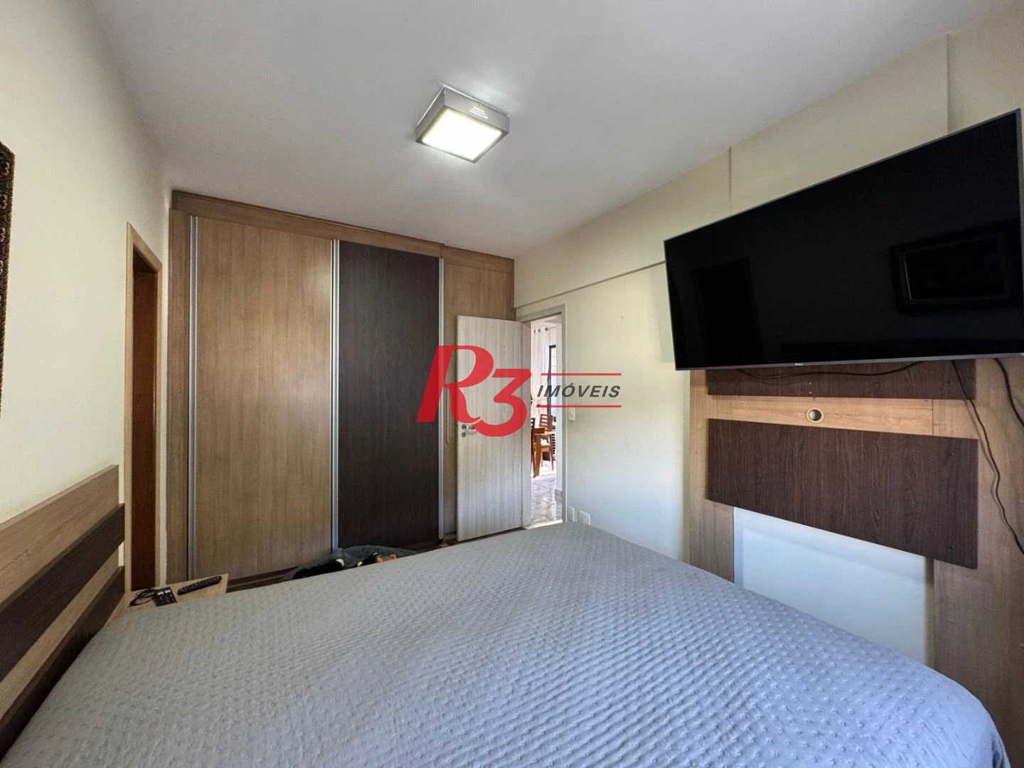Apartamento com 2 dormitórios à venda, 97 m² por R$ 750.000,00 - Marapé - Santos/SP