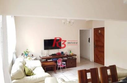 Amplo apartamento no bairro do Itararé, 3 dormitórios sendo 1 suite, dependência de empregada, 1 garagem demarcada, 3 elevador, armários