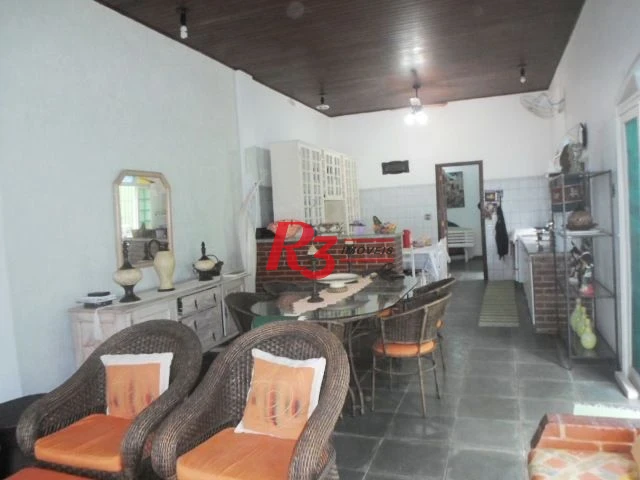 Sobrado com 04 Suítes à venda, 250 m²  - Balneário Flórida - Praia Grande/SP