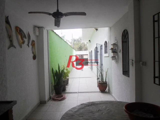 Sobrado com 04 Suítes à venda, 250 m²  - Balneário Flórida - Praia Grande/SP