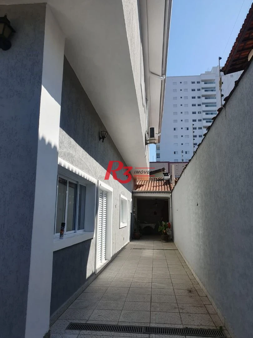 Sobrado com 04 Suítes à venda, 250 m²  - Balneário Flórida - Praia Grande/SP
