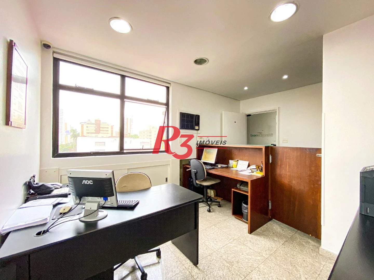 conjunto comercial  na Conselheiro Nébias
