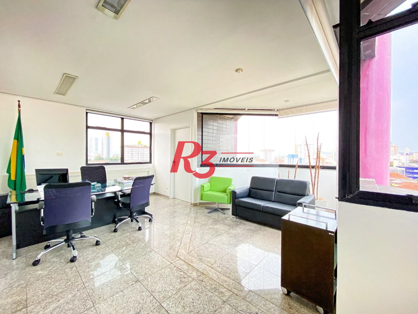 conjunto comercial  na Conselheiro Nébias