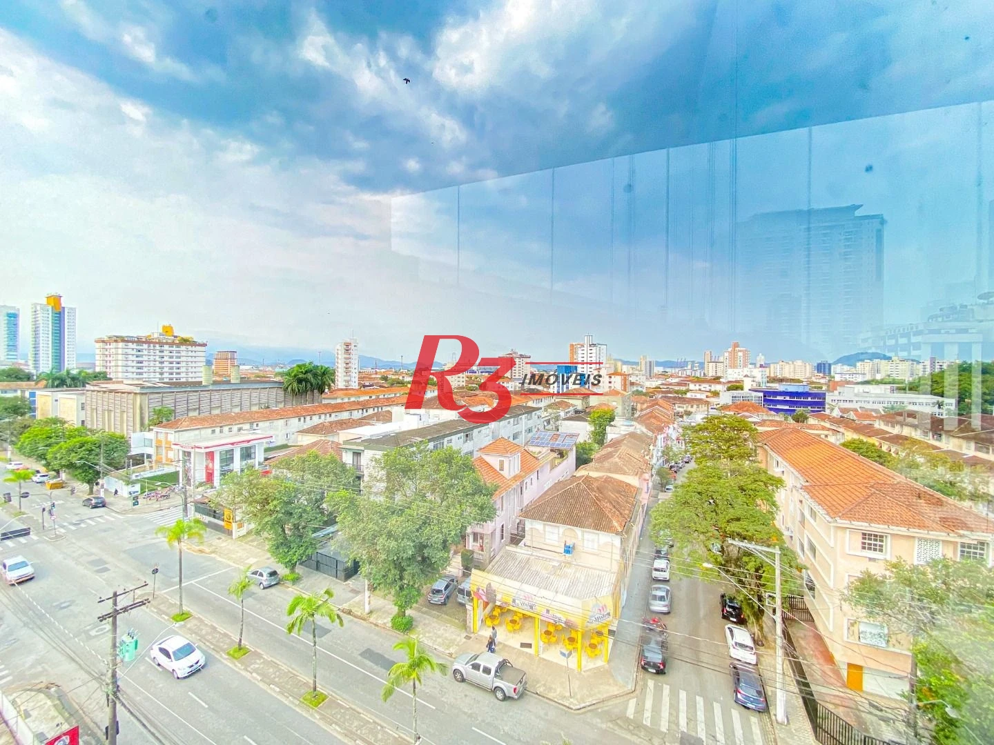 conjunto comercial  na Conselheiro Nébias
