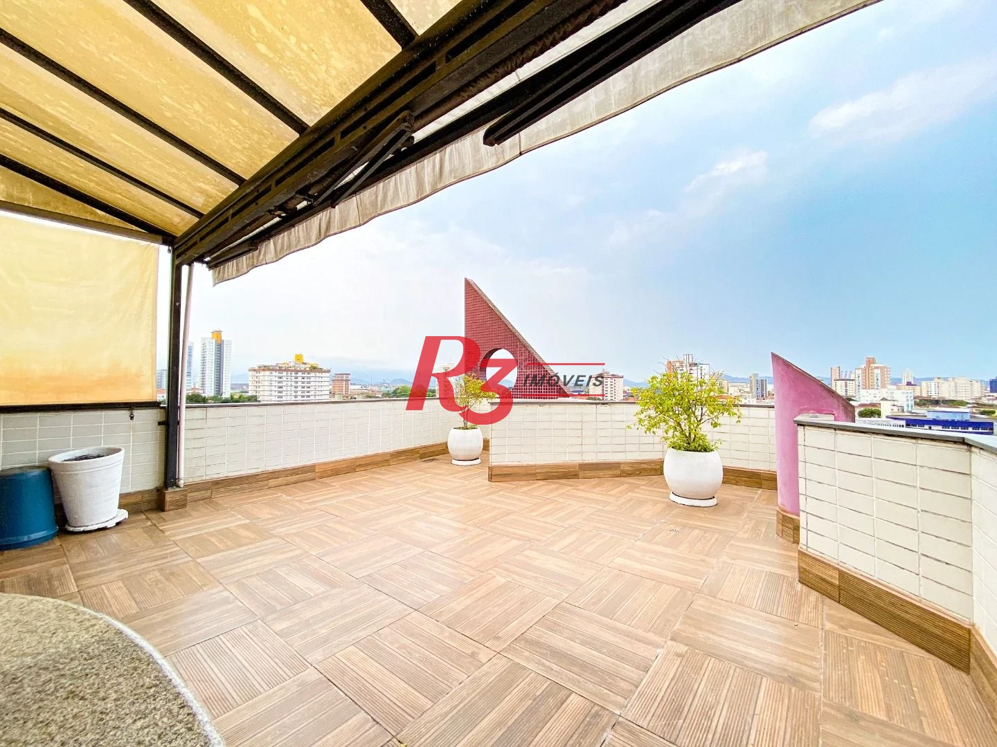 conjunto comercial  na Conselheiro Nébias