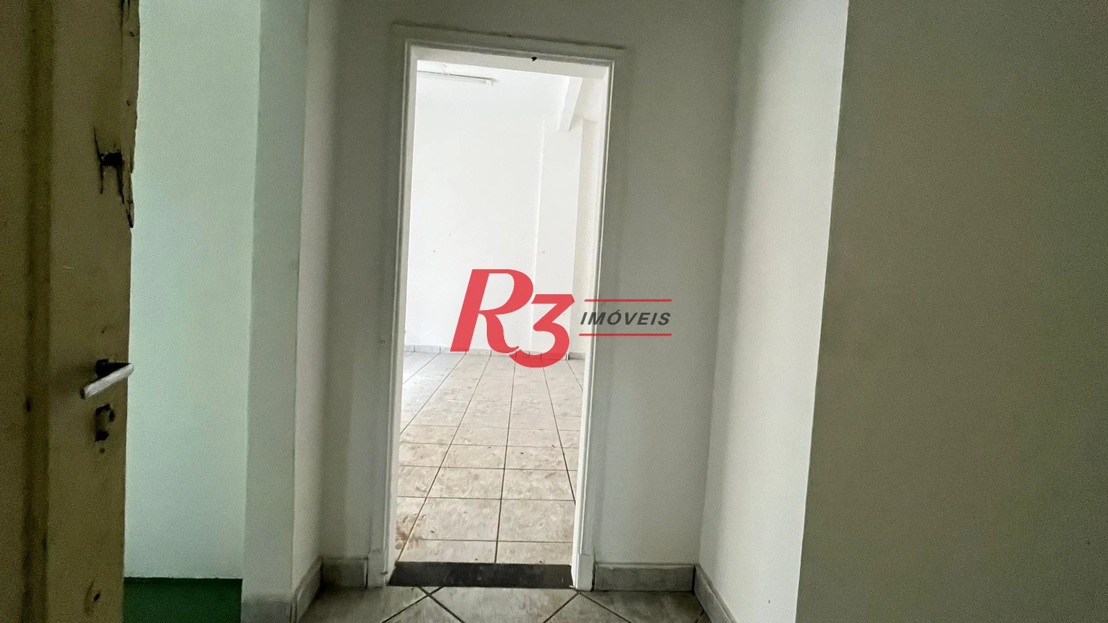 Sala para alugar, 52 m² por R$ 3.000,02/mês - Gonzaga - Santos/SP