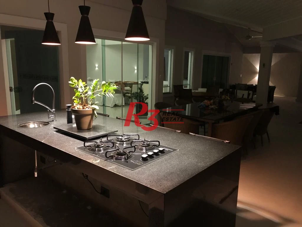 Casa com 5 dormitórios à venda, 400 m² no Acapulco - Guarujá/SP