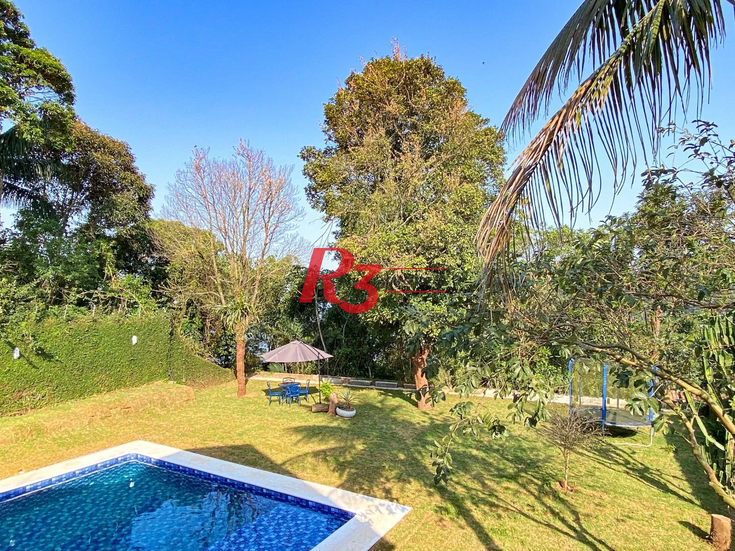 Casa com 4 dormitórios à venda, 473 m² por R$ 1.900.000,00 - Morro dos Barbosas - São Vicente/SP
