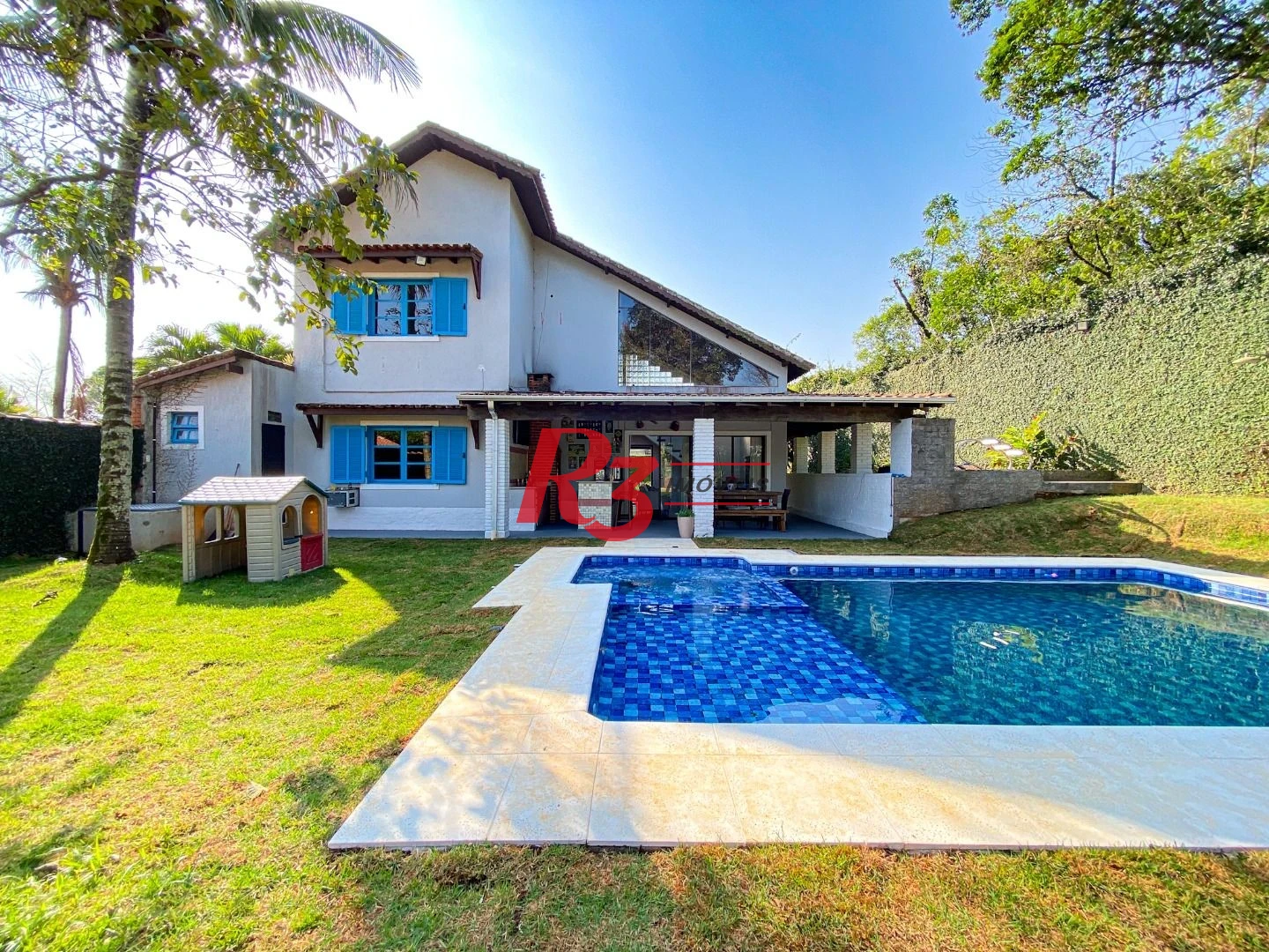 Casa com 4 dormitórios à venda, 473 m² por R$ 1.900.000,00 - Morro dos Barbosas - São Vicente/SP