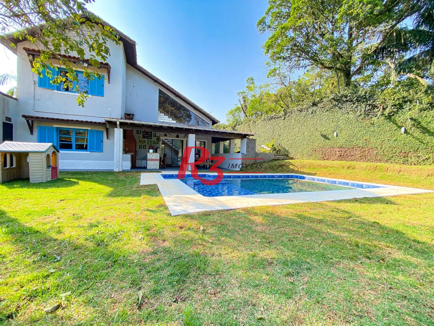 Casa com 4 dormitórios à venda, 473 m² por R$ 1.900.000,00 - Morro dos Barbosas - São Vicente/SP