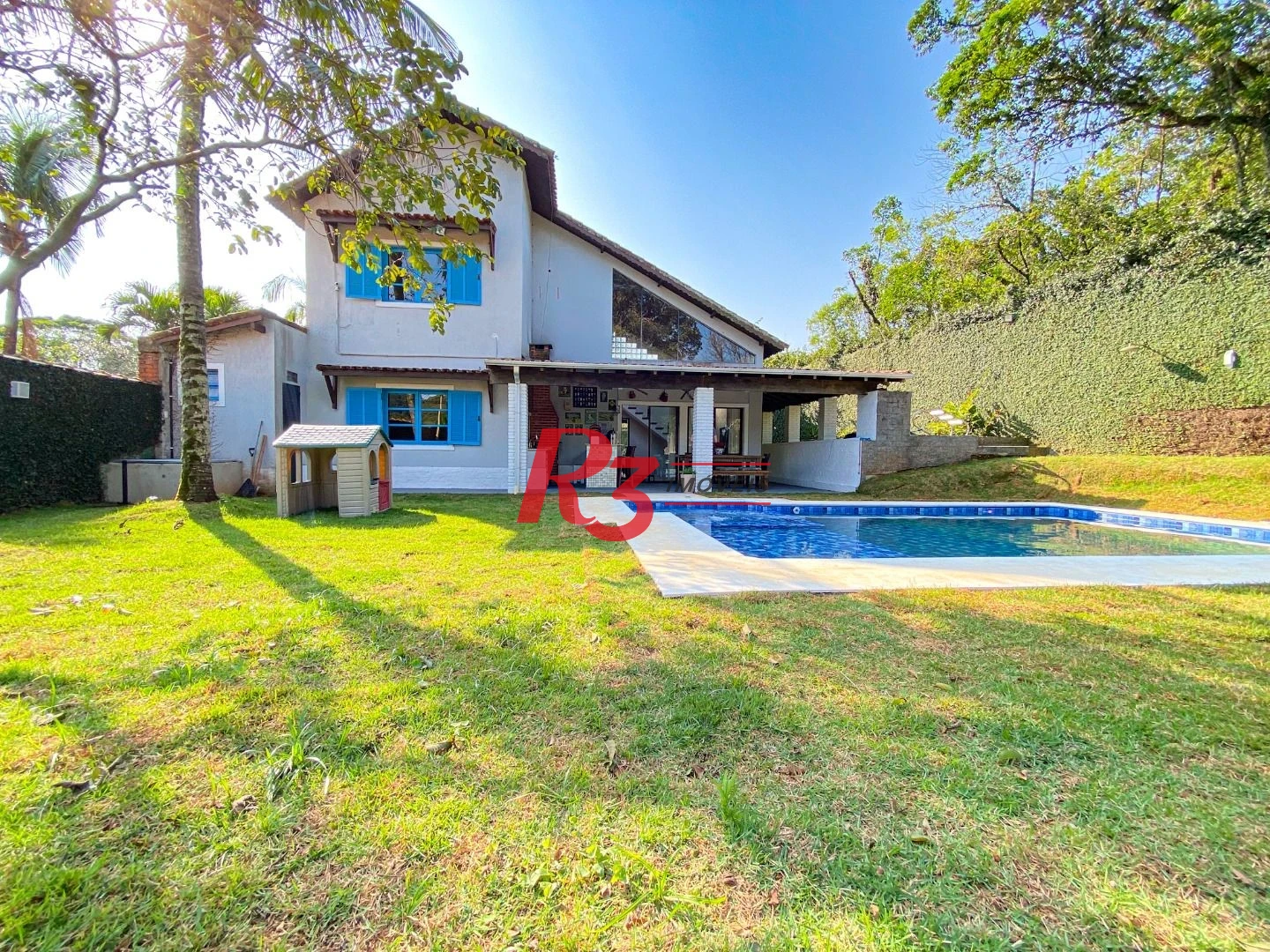 Casa com 4 dormitórios à venda, 473 m² por R$ 1.900.000,00 - Morro dos Barbosas - São Vicente/SP