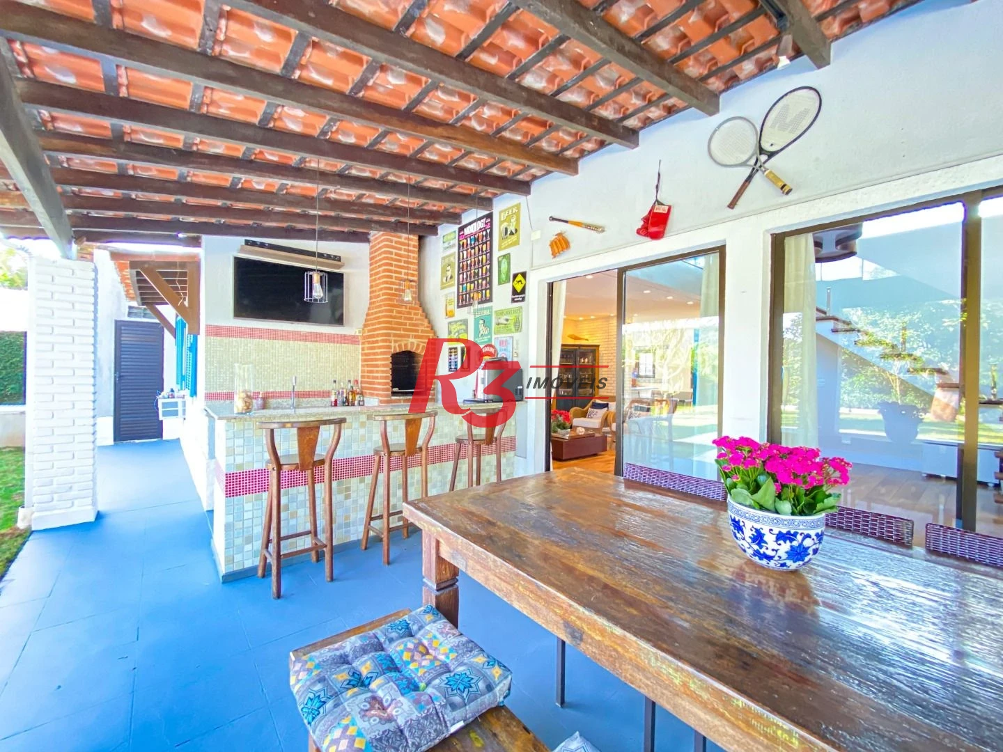 Casa com 4 dormitórios à venda, 473 m² por R$ 1.900.000,00 - Morro dos Barbosas - São Vicente/SP