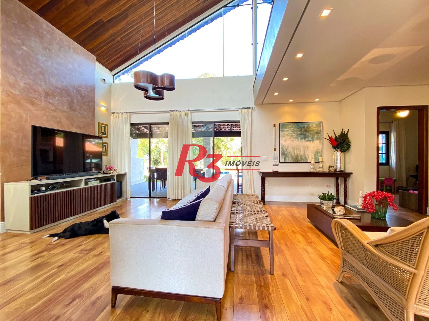 Casa com 4 dormitórios à venda, 473 m² por R$ 1.900.000,00 - Morro dos Barbosas - São Vicente/SP