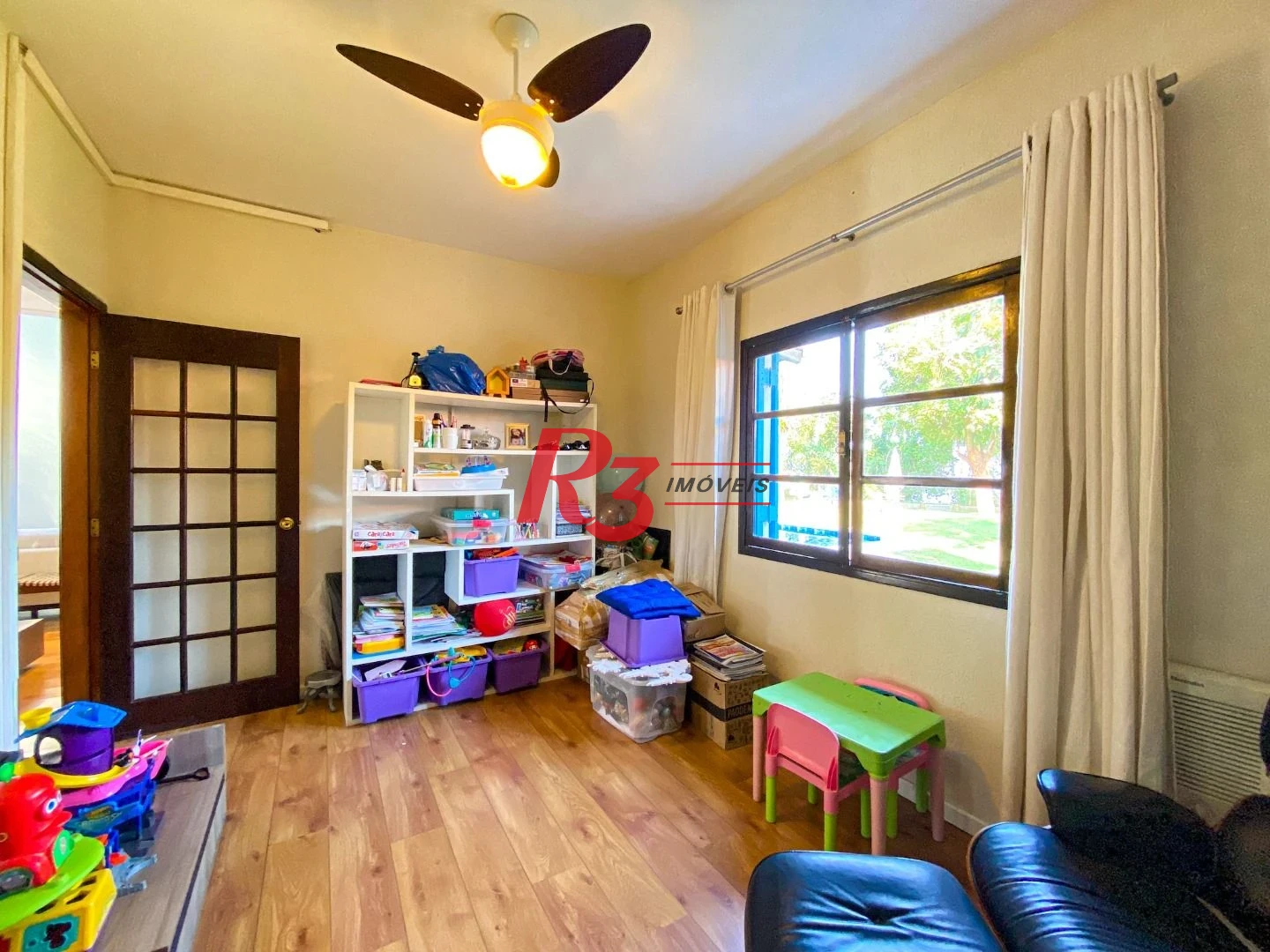 Casa com 4 dormitórios à venda, 473 m² por R$ 1.900.000,00 - Morro dos Barbosas - São Vicente/SP