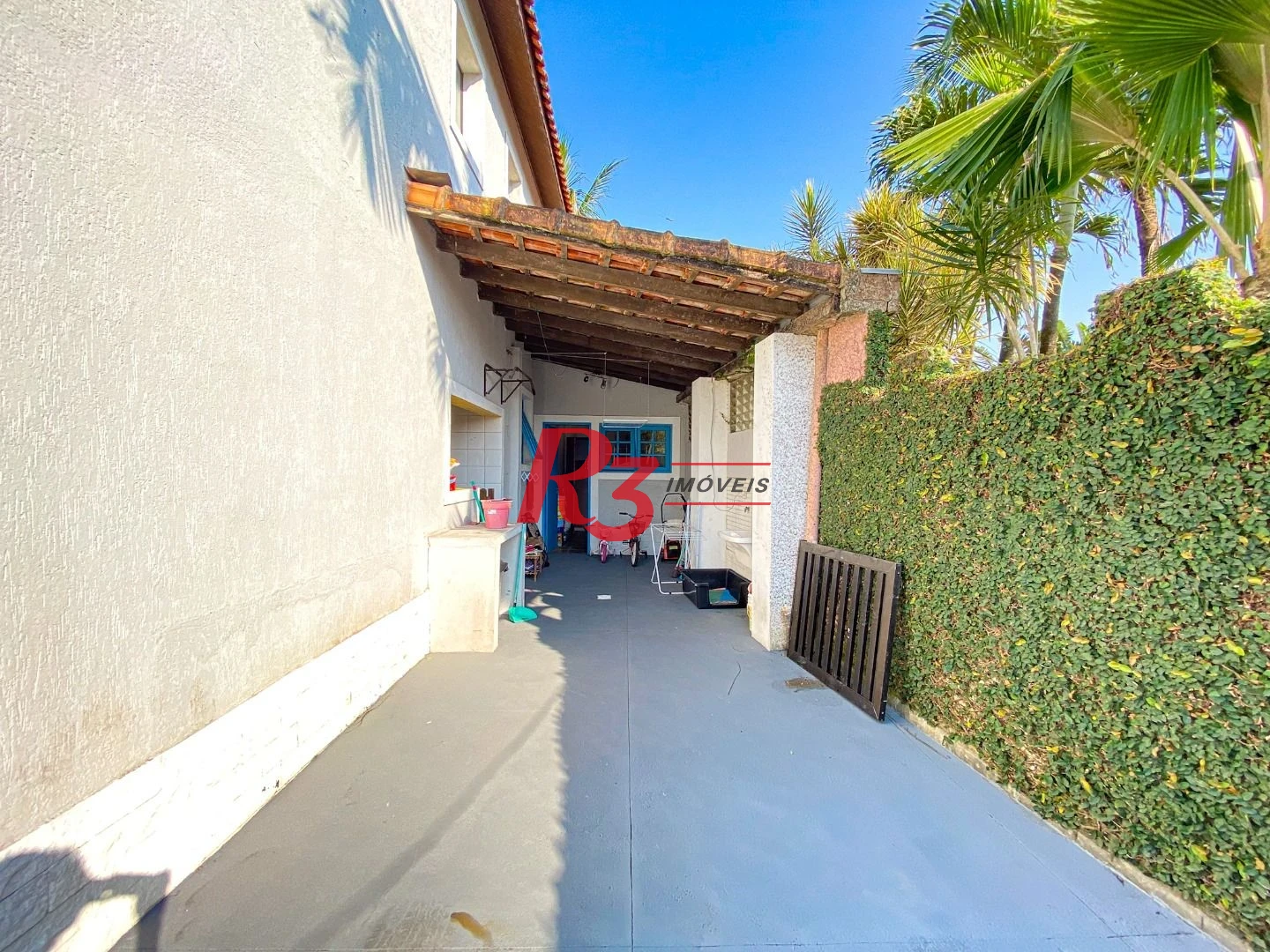 Casa com 4 dormitórios à venda, 473 m² por R$ 1.900.000,00 - Morro dos Barbosas - São Vicente/SP