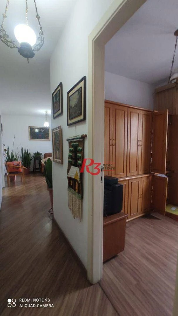 Apartamento com 3 dormitórios à venda, 136 m² por R$ 875.000,00 - Gonzaga - Santos/SP