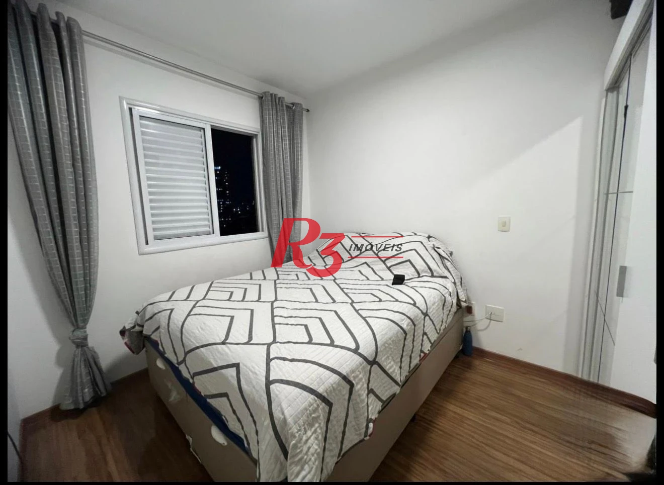 Apartamento com 3 dormitórios à venda, 96 m² por R$ 875.000,00 - Gonzaga - Santos/SP