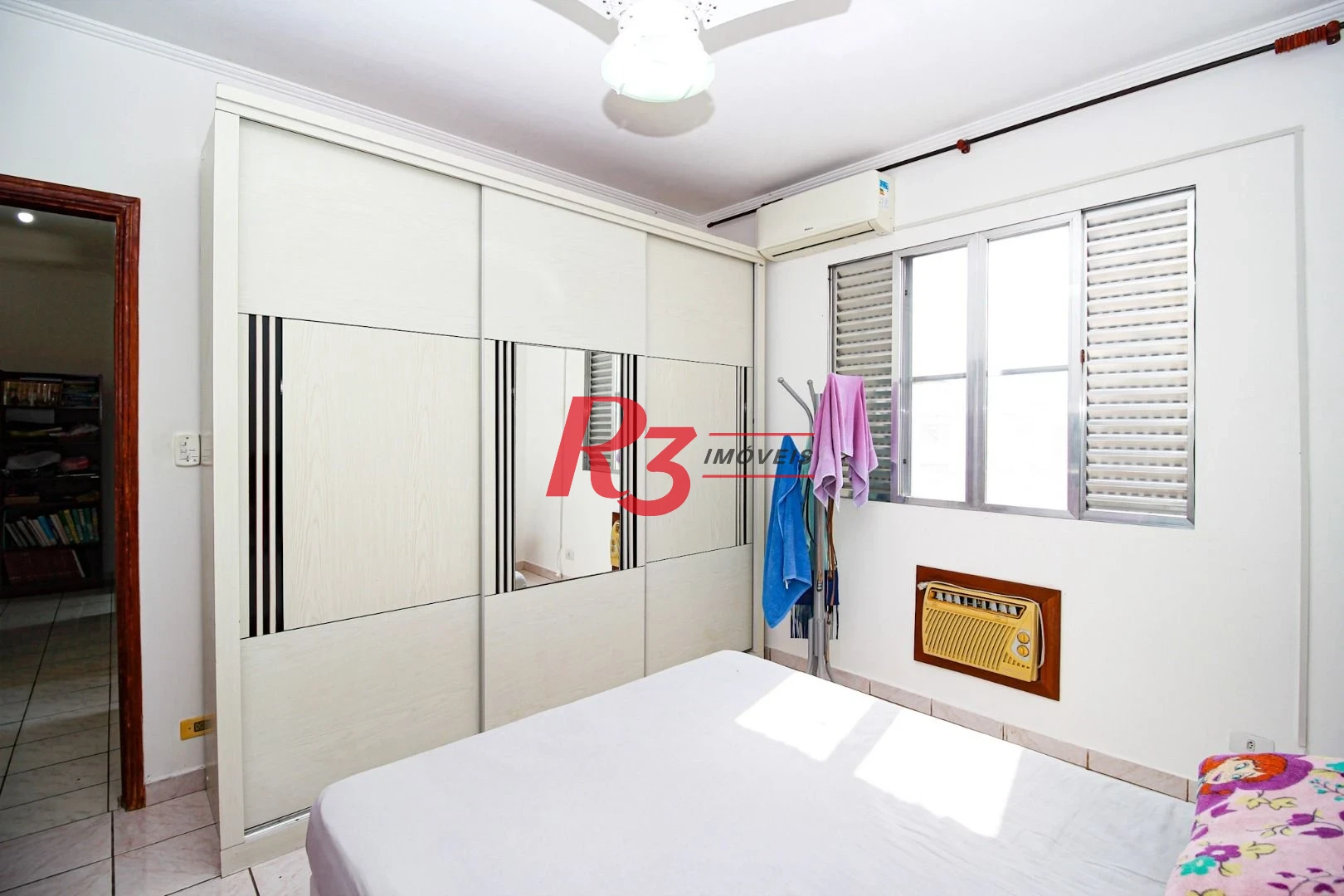 Apartamento com 3 dormitórios à venda, 84 m² por R$ 450.000,00 - Aparecida - Santos/SP