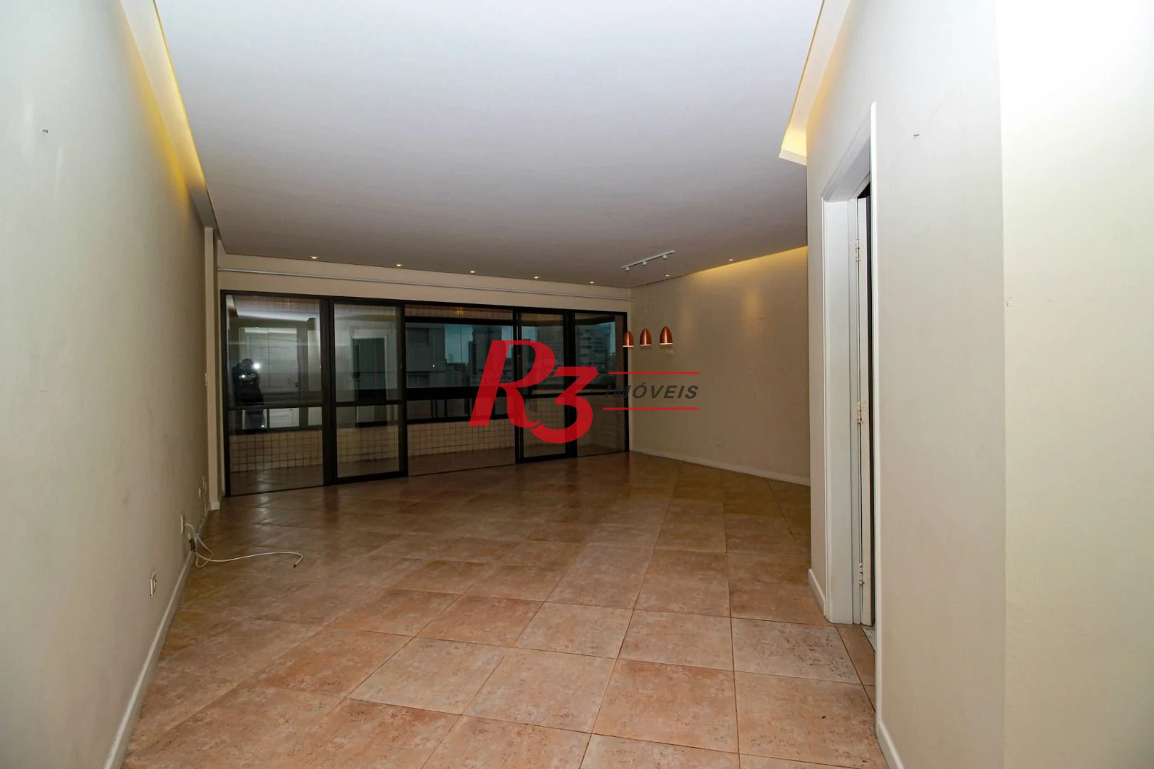 Apartamento com 3 dormitórios para alugar, 158 m² por R$ 8.000,00/mês - Embaré - Santos/SP