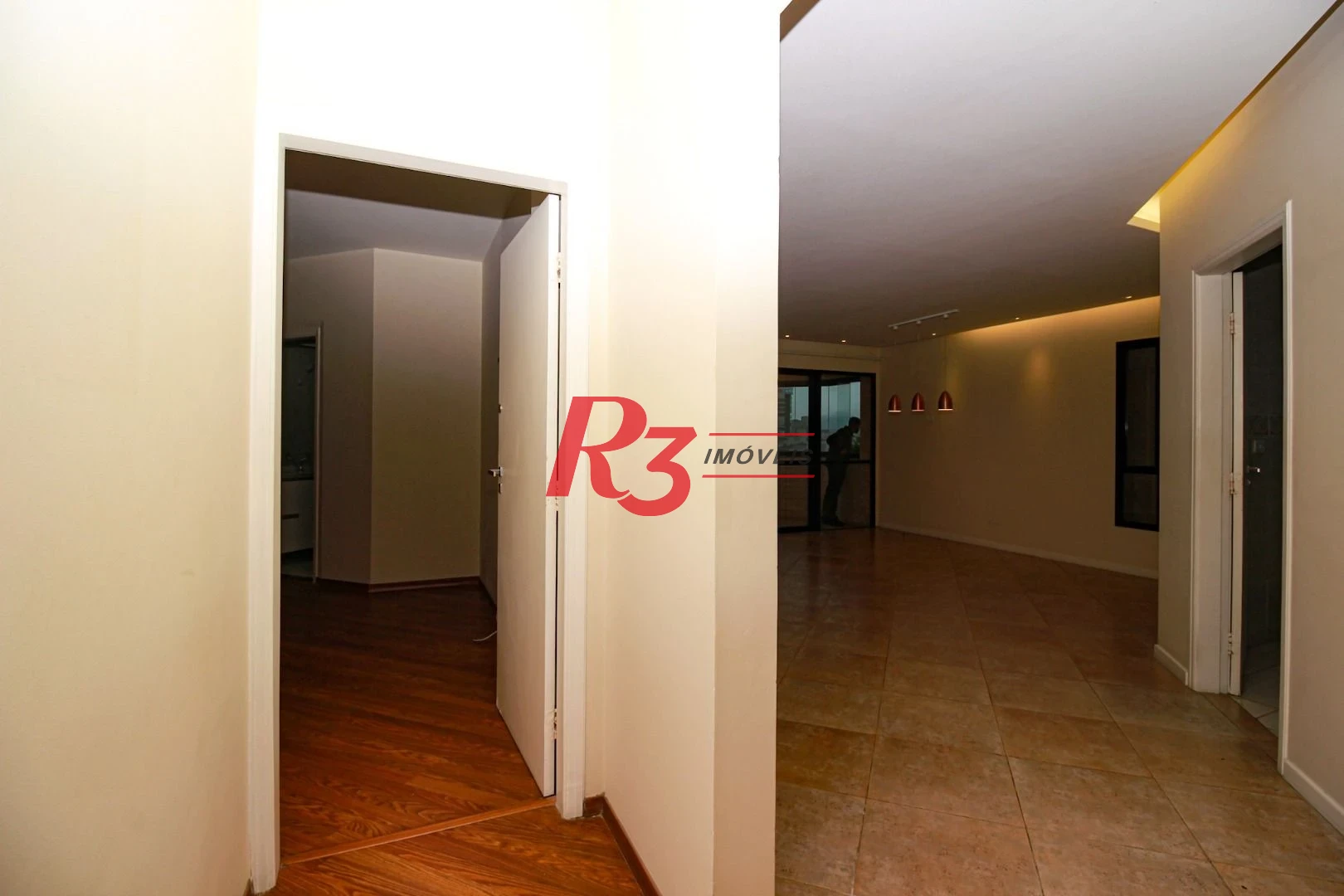 Apartamento com 3 dormitórios para alugar, 158 m² por R$ 8.000,00/mês - Embaré - Santos/SP