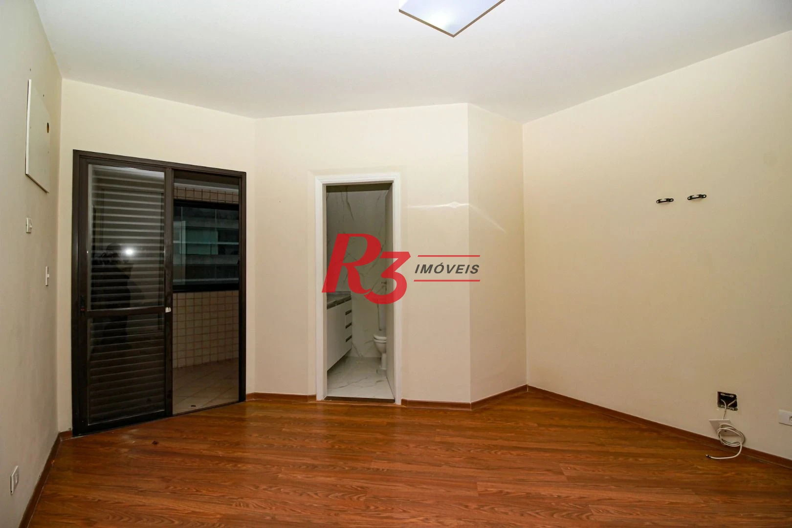 Apartamento com 3 dormitórios para alugar, 158 m² por R$ 8.000,00/mês - Embaré - Santos/SP