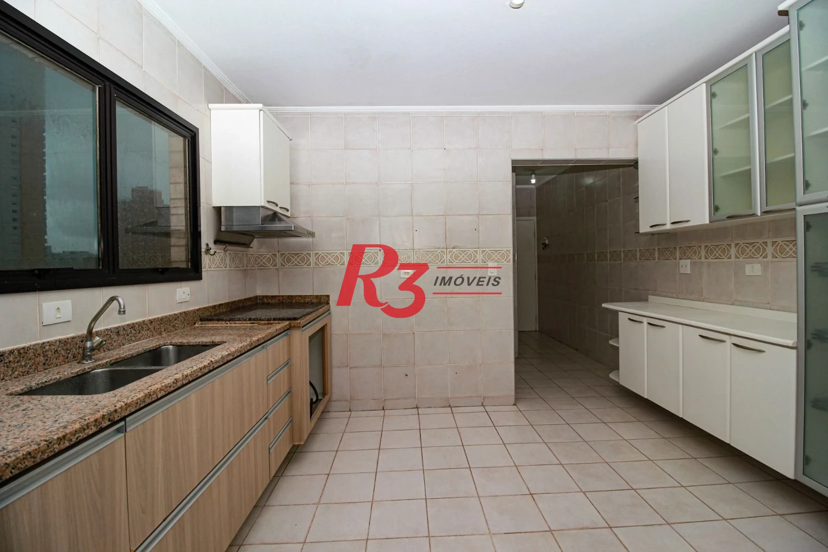 Apartamento com 3 dormitórios para alugar, 158 m² por R$ 8.000,00/mês - Embaré - Santos/SP