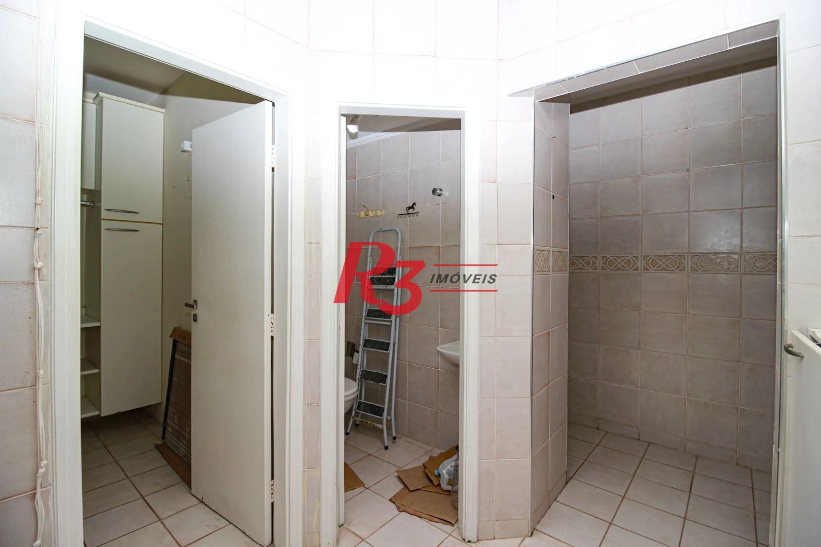 Apartamento com 3 dormitórios para alugar, 158 m² por R$ 8.000,00/mês - Embaré - Santos/SP