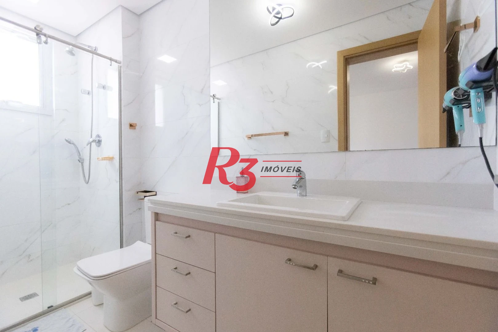 Apartamento com 3 dormitórios para alugar, 166 m² por R$ 16.000,02/mês - Ponta da Praia - Santos/SP